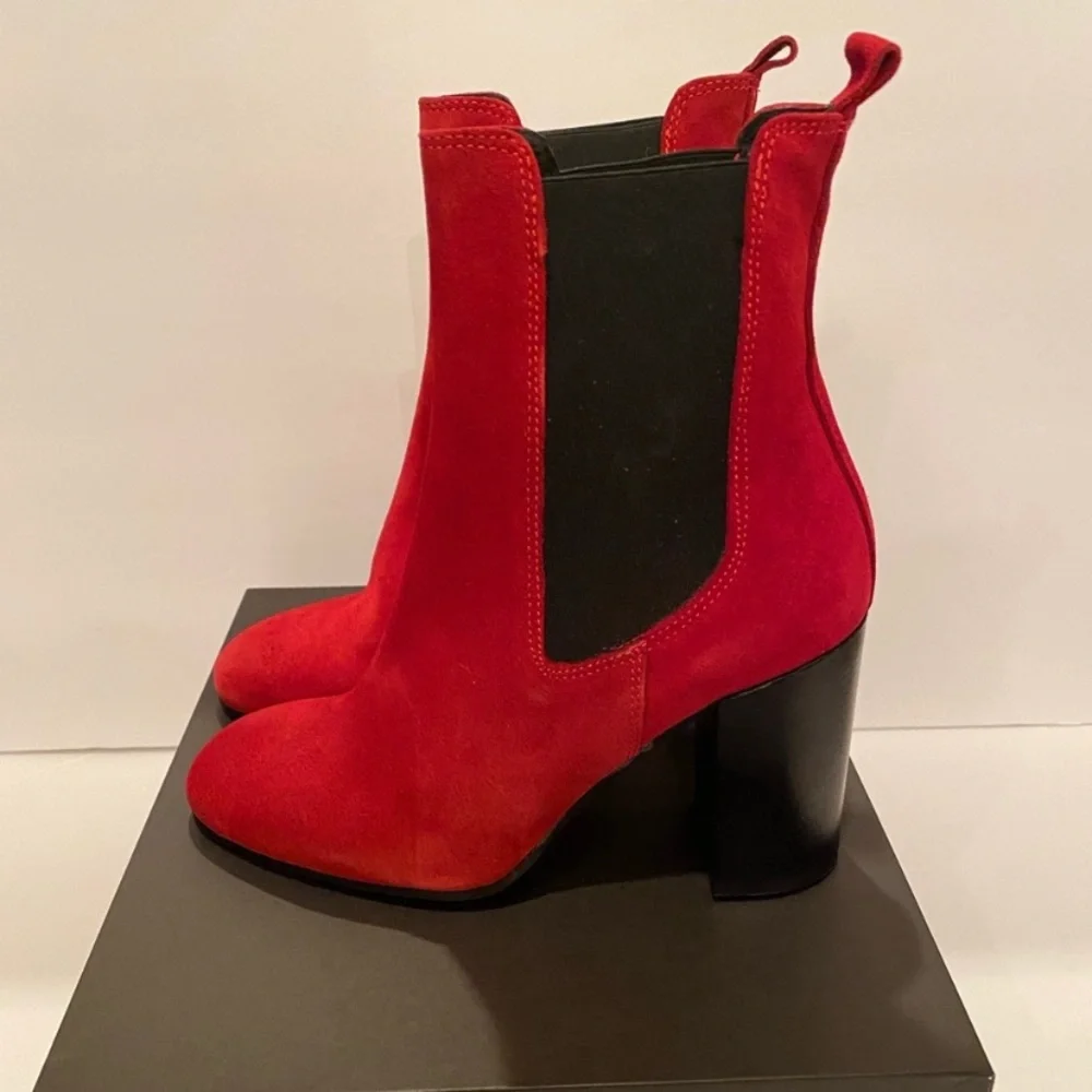 🌟❤️Barney’s New York Red Suede Boots - 🇮🇹 Made in Italy (38) - Picture 2 of 16